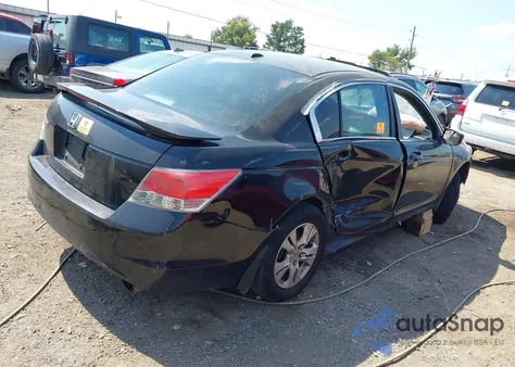 2010 Honda Accord 2.4 Ex-L z USA, uszkodzony, nr VIN 1HGCP2F84AA135044